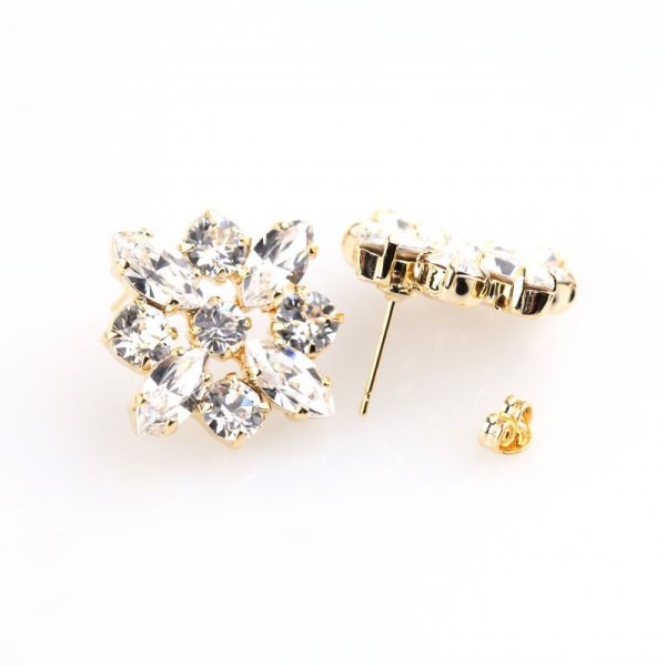 画像2: 【EcRuban】【VERY掲載品】 美人ビジューピアス　ゴールド×クリスタル (2)