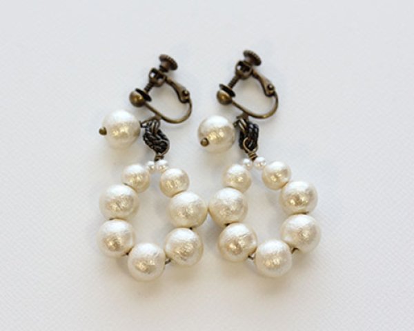 画像3: 【Kanami bijoux】  コットンパールサークルピアス・イヤリング（ホワイト） (3)