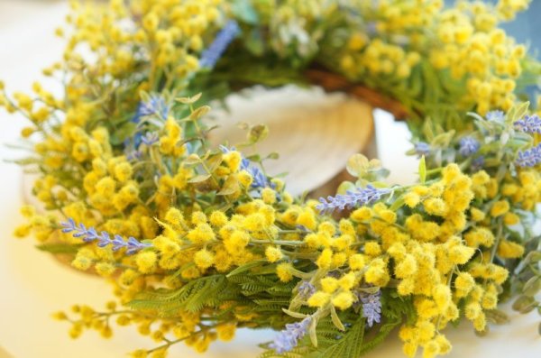 画像2: 造花のミモザとラベンダーのリース (2)