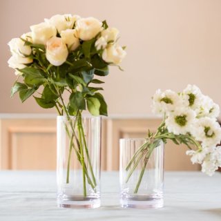 クリスタルガラスのような特殊なプラスチックの花瓶（0624)｜フラワー