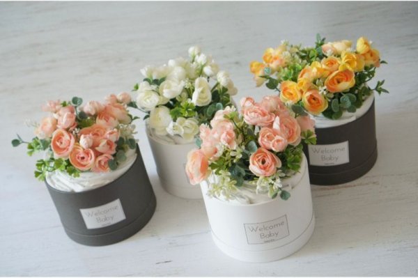 画像5: 【Salon d’or】Welcome Baby BOXダイパーケーキ(グリーンミックス ラナンキュラス)(5パターン展開) (5)