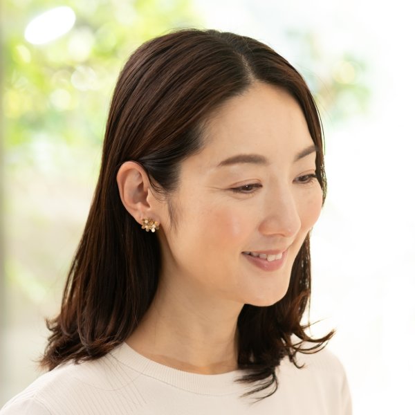 画像2: 【MASALO】 ゴールドフラワー（ピアス・イヤリング） (2)