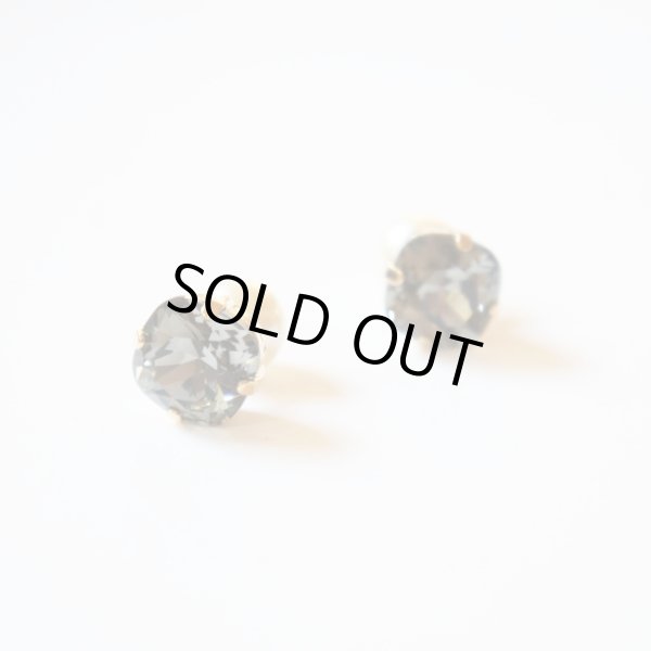 画像1: 【MASALO】  一粒スワロフスキー イヤリング（グレー） (1)