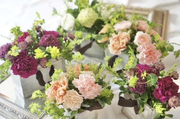 画像4: 5/8発送 　2026【生花】母の日 生花アレンジメント Graceful（グレースフル） Mサイズ (4)