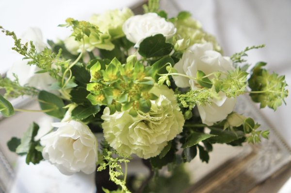 画像3: 5/8発送 　2026【生花】母の日 生花アレンジメント Urban（アーバン）Mサイズ (3)