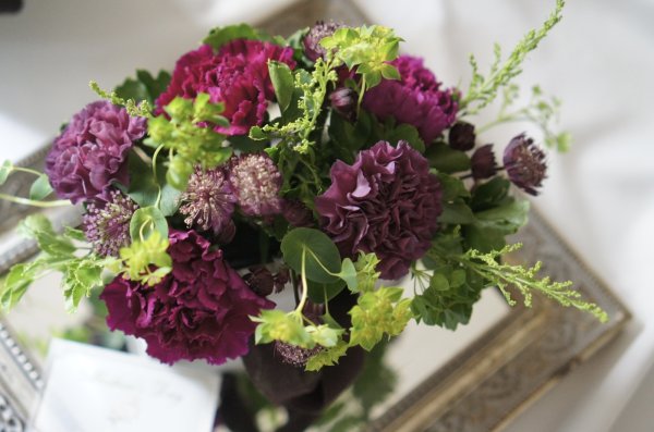 画像3: 5/8発送 　2026【生花】母の日 生花アレンジメント　Dramatic（ドラマティック）Mサイズ (3)